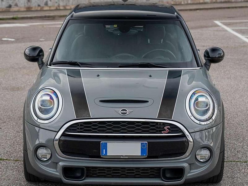 Usata Mini Cooper SD Hype 170 CV (125 kW) 2019 Grigio Utilitaria