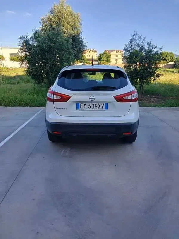 Usata Nissan Qashqai 360º 117 CV (86 kW) 2014 SUV