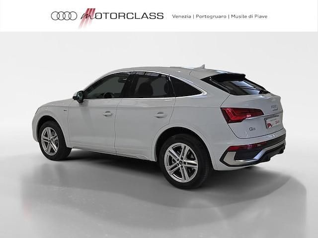 Usata Audi Q5 Sportback S-Line 204 CV (150 kW) 2024 Bianco SUV