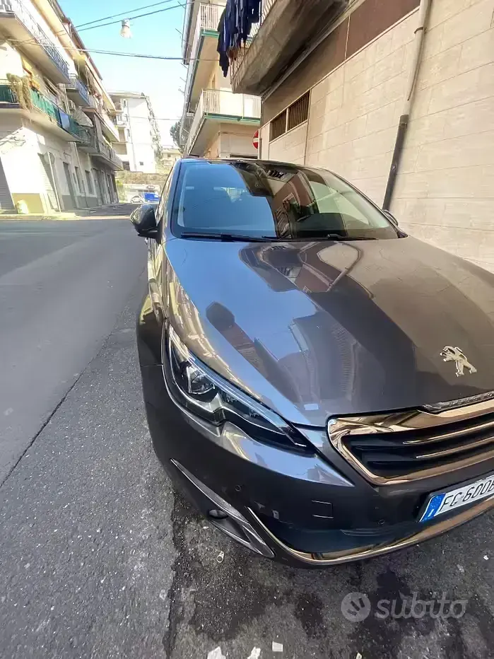 Usata Peugeot 308 116 CV (85 kW) 2017 Grigio Berlina
