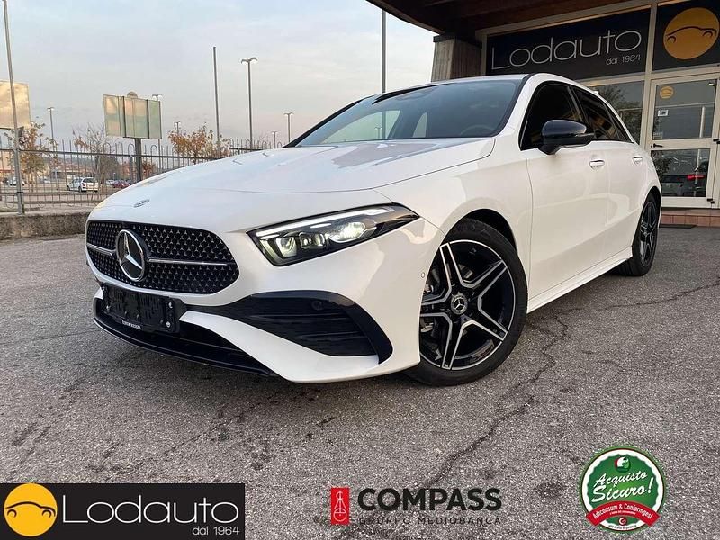 Usata Mercedes A200 AMG line 150 CV (110 kW) 2025 Bianco Berlina