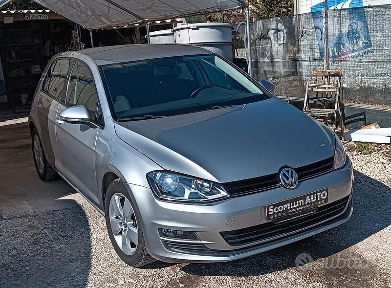Usata VW Golf VII 104 CV (76 kW) 2013 Grigio Berlina