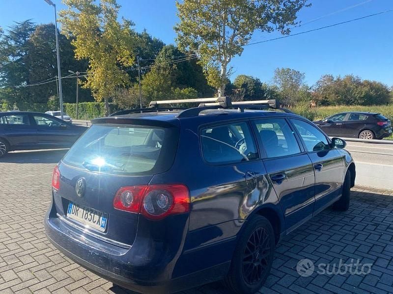 Begagnad VW Passat Trendline 102 HK (75 kW) 2008 Blå Kombi