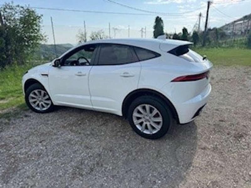 Usata Jaguar E-Pace R-Dynamic 179 CV (131 kW) 2018 Bianco SUV