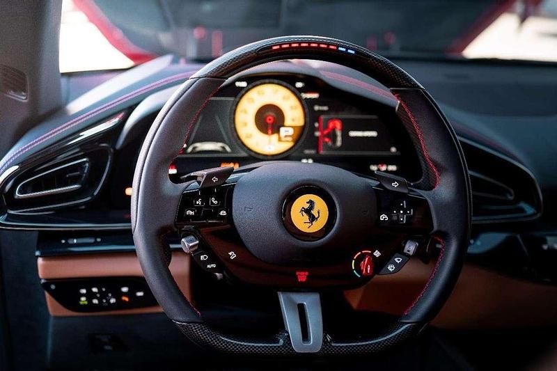 Nuova Ferrari Purosangue 725 CV (533 kW) 2025 Grigio SUV