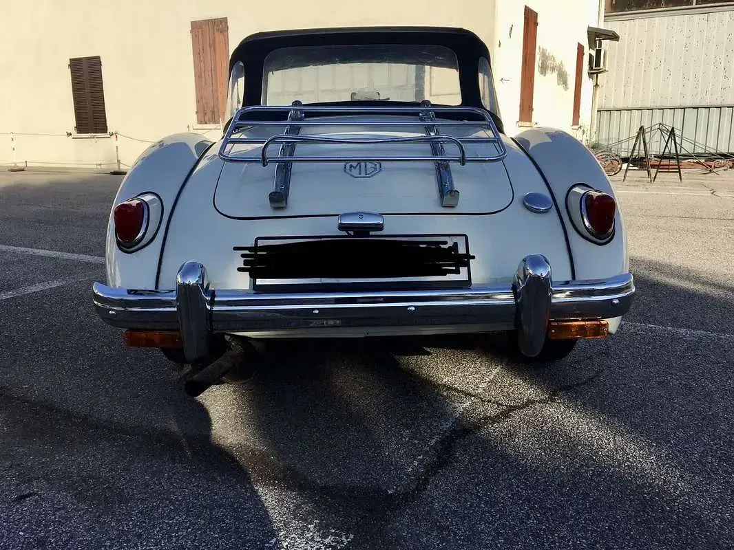 Usata MG MGA 72 CV (52 kW) 1958 Cabrio