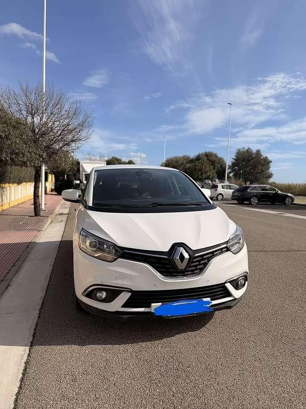 Usata Renault Scénic IV Intens 110 CV (80 kW) 2017 Monovolume