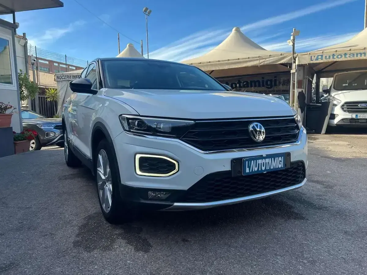 Usata VW T-Roc Advance 116 CV (85 kW) 2020 Bianco SUV