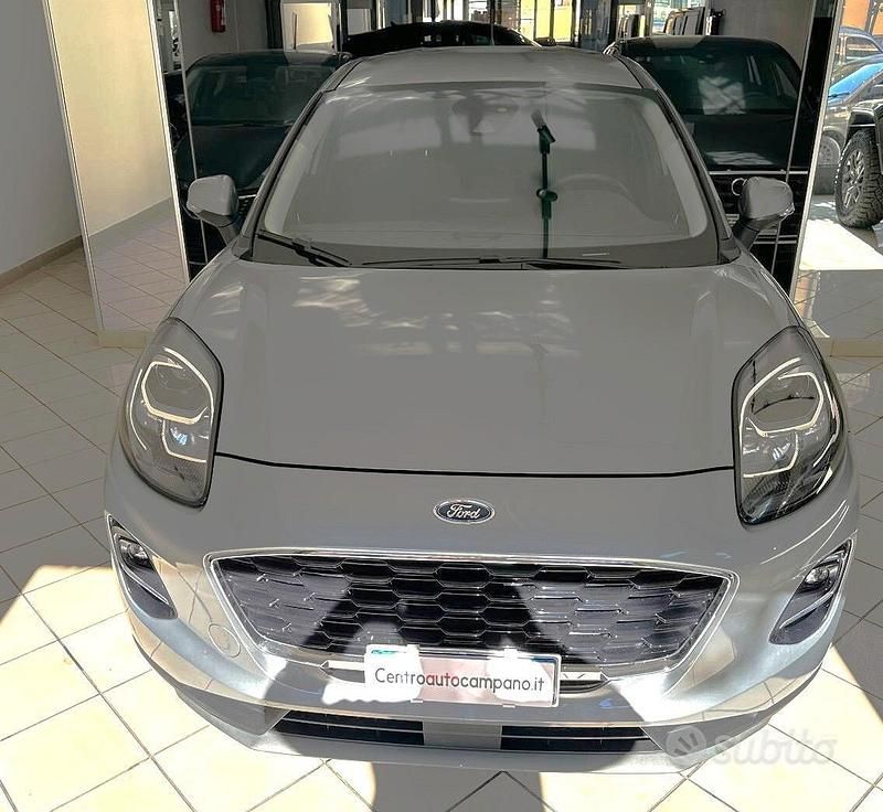 Usata Ford Puma Titanium S 120 CV (88 kW) 2020 Argento Berlina