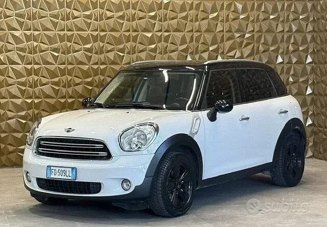 Usata Mini Cooper D Countryman 111 CV (81 kW) 2015 Bianco SUV