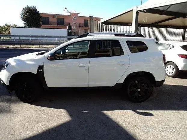 Usata Dacia Duster 116 CV (85 kW) 2022 Bianco SUV
