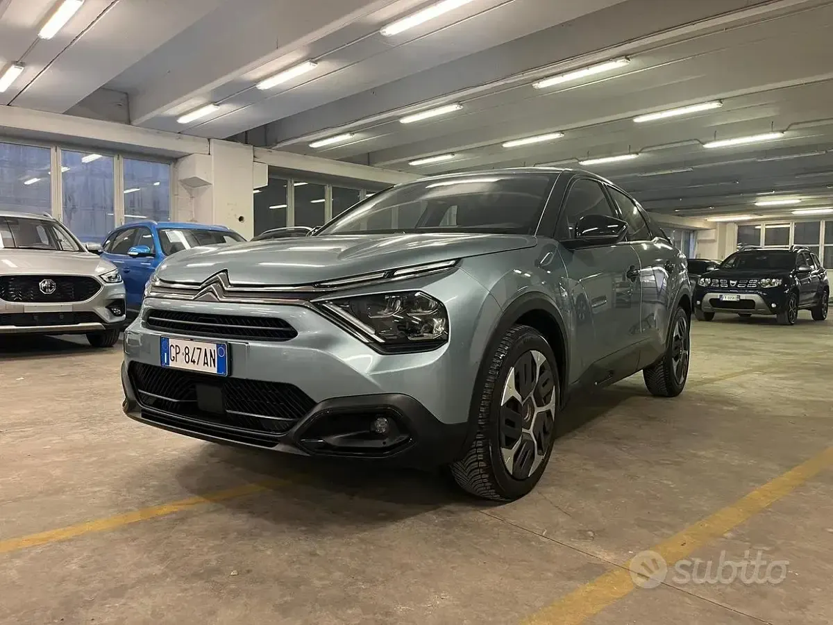 Usata Citroën C4 Feel 101 CV (74 kW) 2023 Bluazzurro SUV