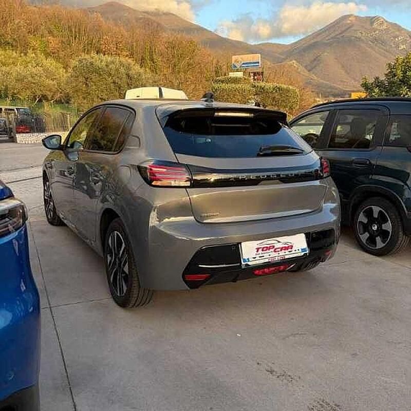 Usata Peugeot 208 Allure 101 CV (74 kW) 2025 Other Utilitaria