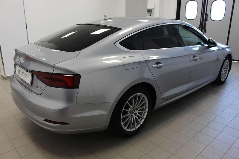 Usata Audi A5 Sportback Business 150 CV (110 kW) 2019 Argento Utilitaria