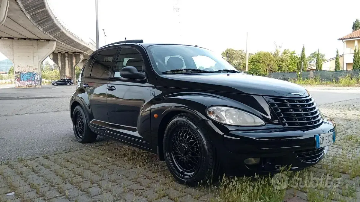 Usata Chrysler PT Cruiser Limited 121 CV (88 kW) 2004 Nero Berlina
