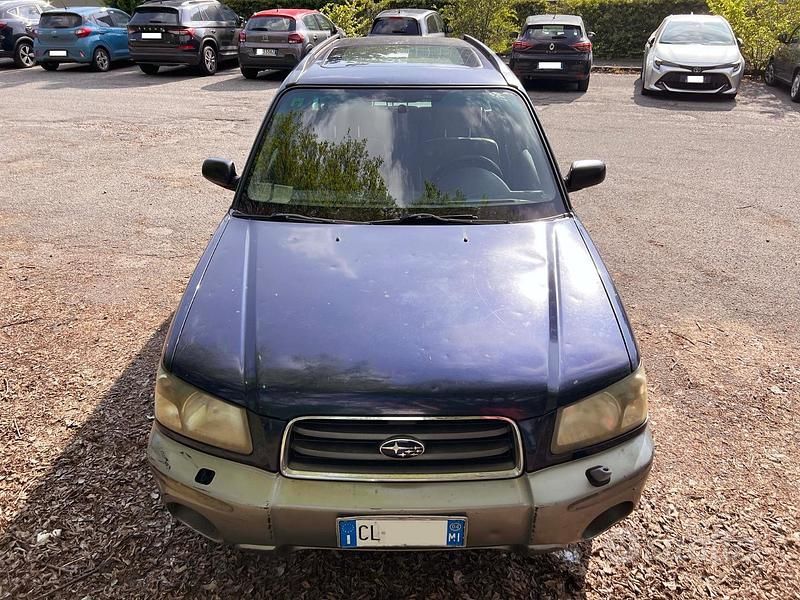 Usata Subaru Forester 125 CV (91 kW) 2004 Blu/azzurro SUV