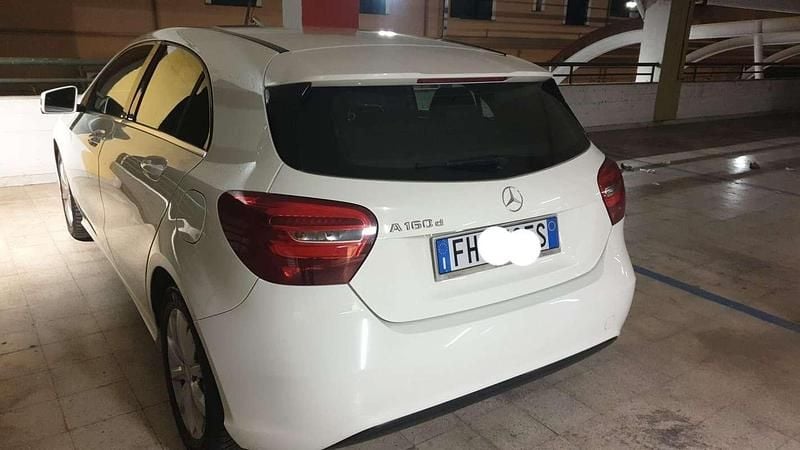 Usata Mercedes A160 Executive 90 CV (66 kW) 2016 Berlina