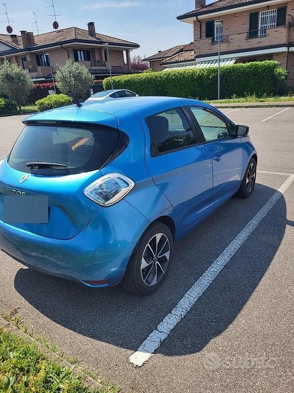 Usata Renault Zoe Intens 80 kW (109 CV) 2019 Blu Utilitaria