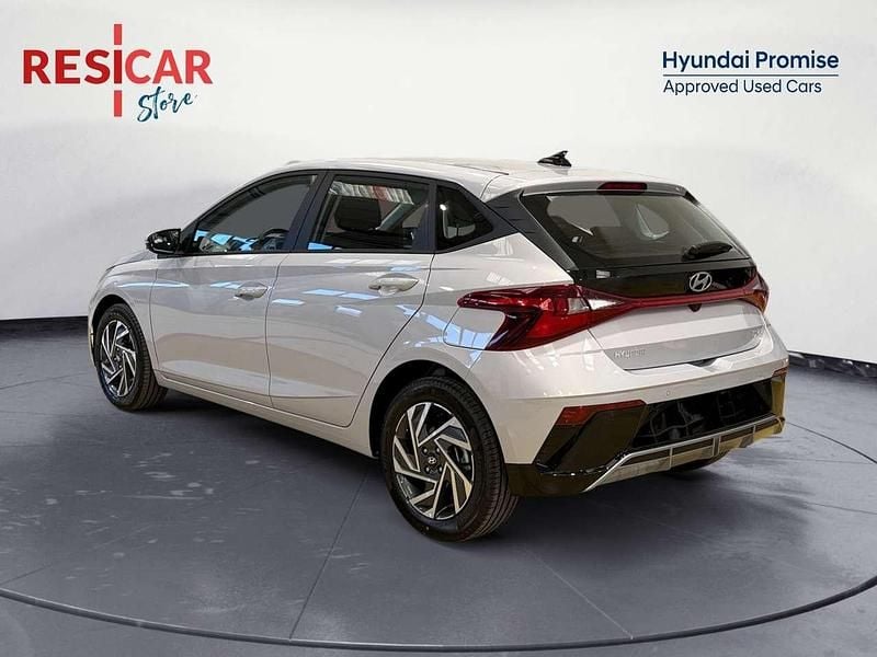 Nuova Hyundai i20 90 CV (66 kW) 2026 Lumen gray pearl Utilitaria