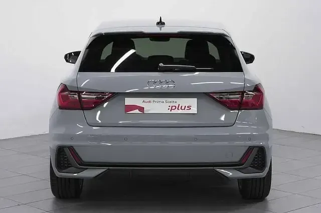 Usata Audi A1 Sportback S-Line 95 CV (69 kW) 2025 Gray Utilitaria