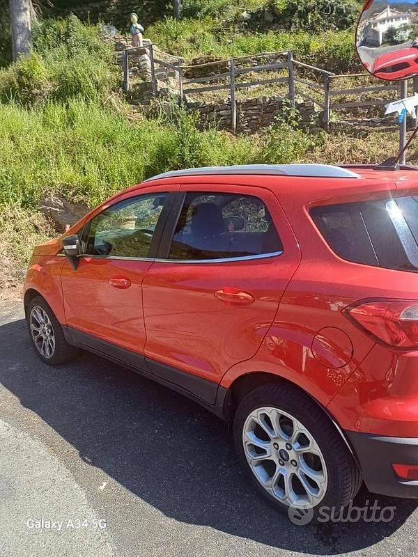 Usata Ford Ecosport 125 CV (91 kW) 2021 Rosso SUV