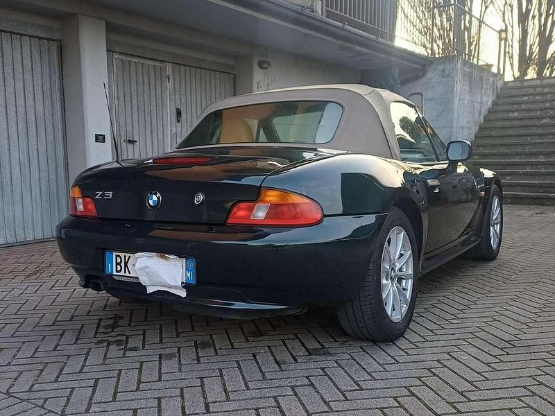 Usata BMW Z3 118 CV (86 kW) 2000 Verde Cabrio