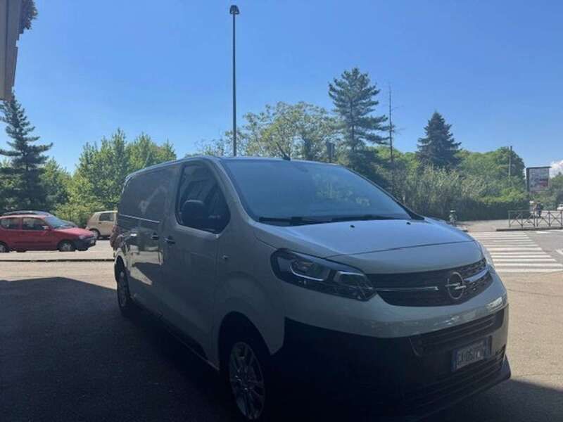 Bianco Usata 2020 Opel Vivaro Enjoy Monovolume | 10.900 € (Super prezzo) - Immagine 1/4