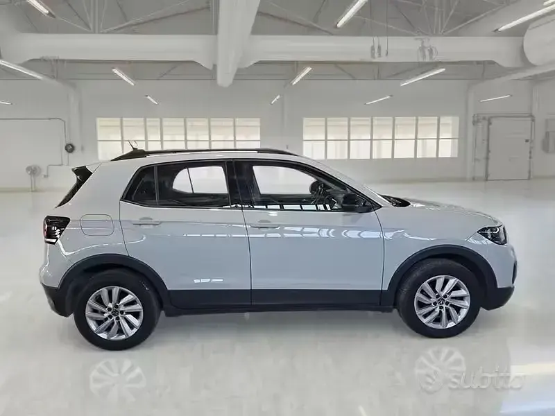 Usata VW T-Cross Style 95 CV (69 kW) 2022 Grigio SUV