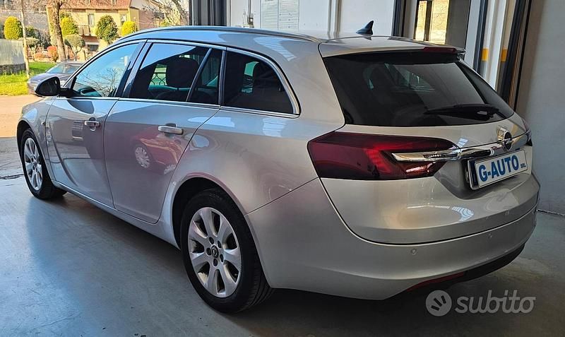 Usata Opel Insignia 163 CV (119 kW) 2015 Grigio Station wagon