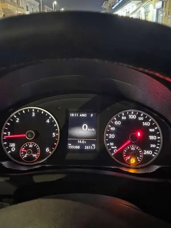 Usata VW Tiguan R-line 140 CV (102 kW) 2015 Bianco SUV