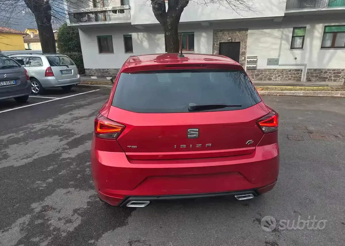 Usata Seat Ibiza FR 90 CV (66 kW) 2020 Rosso Utilitaria