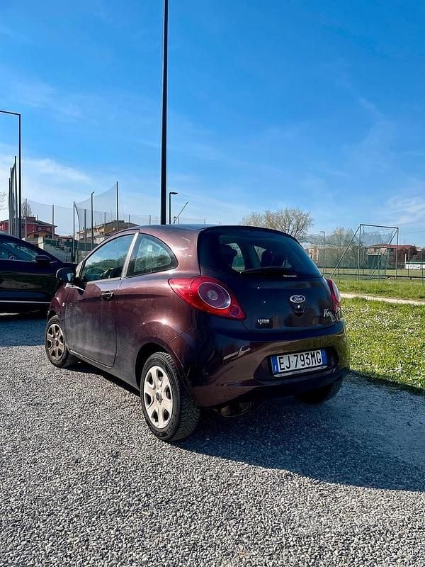 Usata Ford Ka 75 CV (55 kW) 2011 Utilitaria