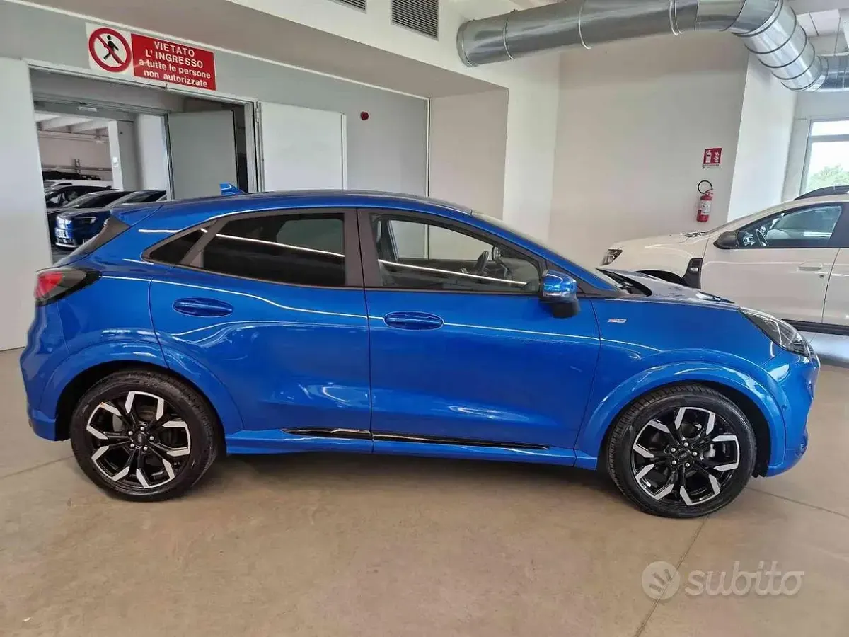 Usata Ford Puma ST-Line 125 CV (91 kW) 2023 Azzurro SUV