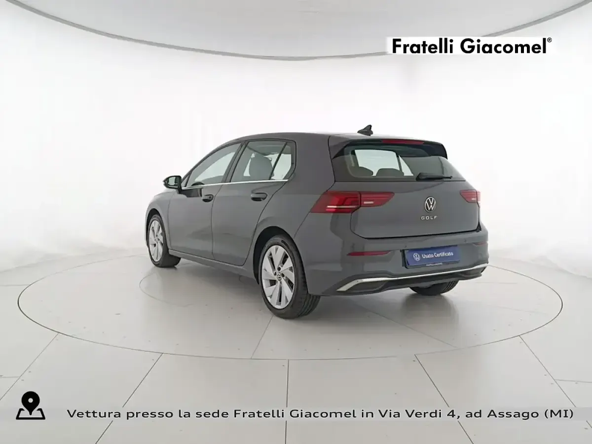 Usata VW Golf VIII Style 150 CV (110 kW) 2025 Gray Berlina