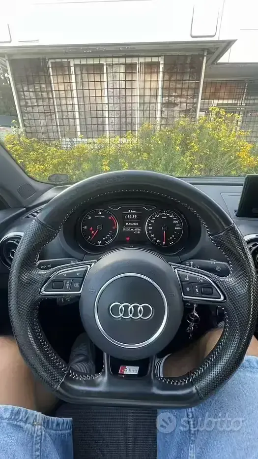 Usata Audi A3 S-Line 150 CV (110 kW) 2014 Grigio Berlina