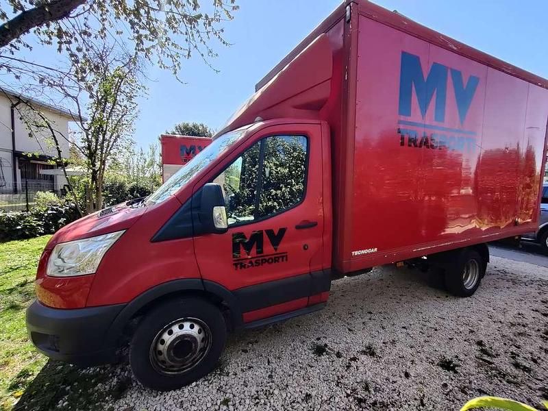 Usata Ford Transit 125 CV (91 kW) 2015 Rosso Furgone