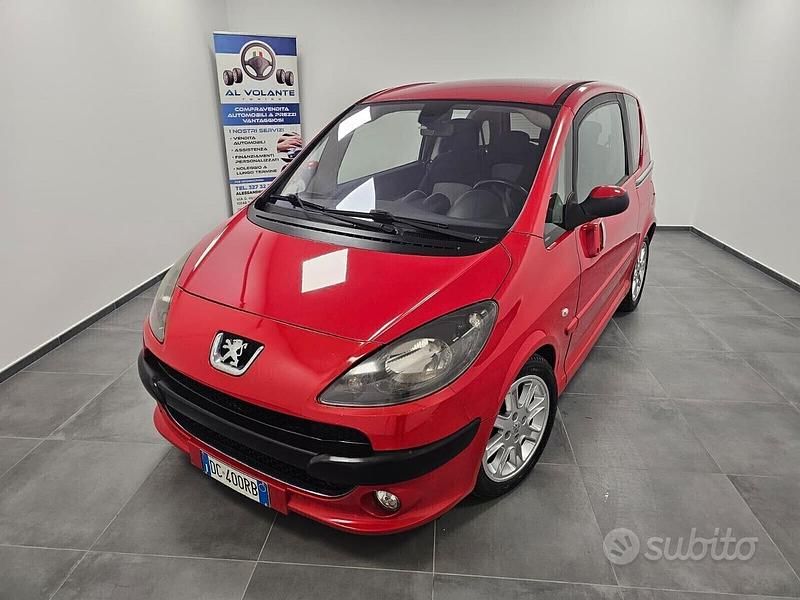 Usata Peugeot 1007 109 CV (80 kW) 2006 Rosso Monovolume