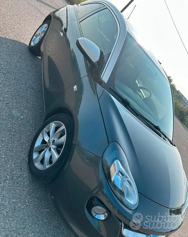 Usata Opel Adam 87 CV (63 kW) 2018 Nero Utilitaria