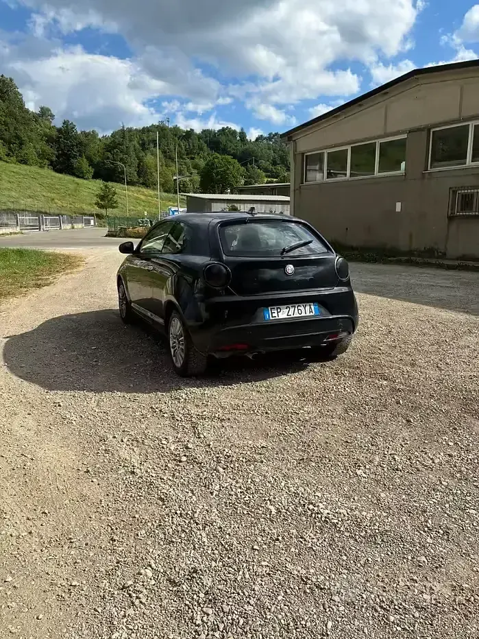 Usata Alfa Romeo MiTo 70 CV (51 kW) 2012 Nero Utilitaria