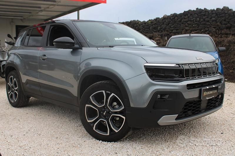 Usata Jeep Avenger Summit 100 CV (73 kW) 2023 Grigio SUV