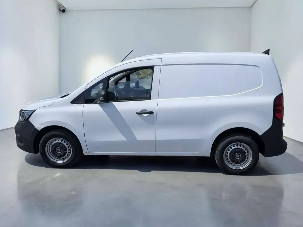 Usata Renault Kangoo 80 CV (58 kW) 2022 Bianco Monovolume