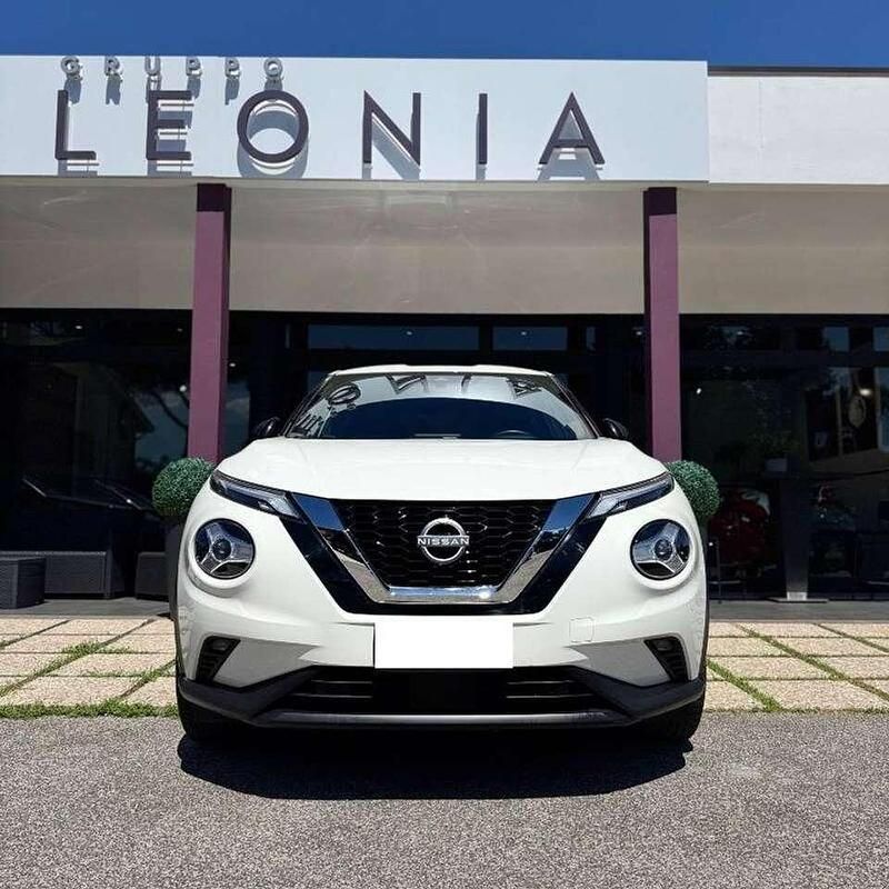 Usata Nissan Juke N-Connecta 114 CV (83 kW) 2024 White pearl brilliant SUV