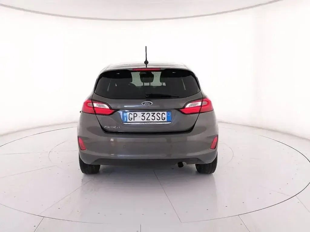 Usata Ford Fiesta Titanium 75 CV (55 kW) 2023 Magnetic grey (metallizzato) Utilitaria