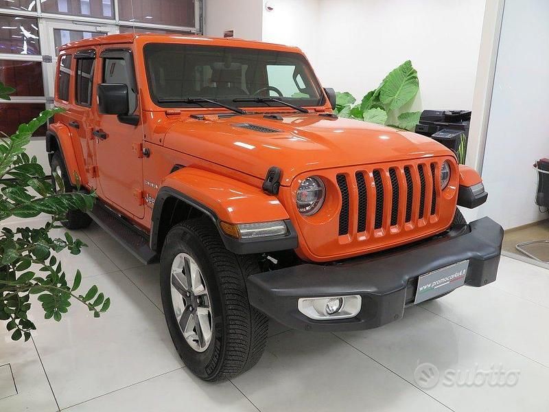 Usata Jeep Wrangler Unlimited Sahara 200 CV (147 kW) 2019 Arancione SUV