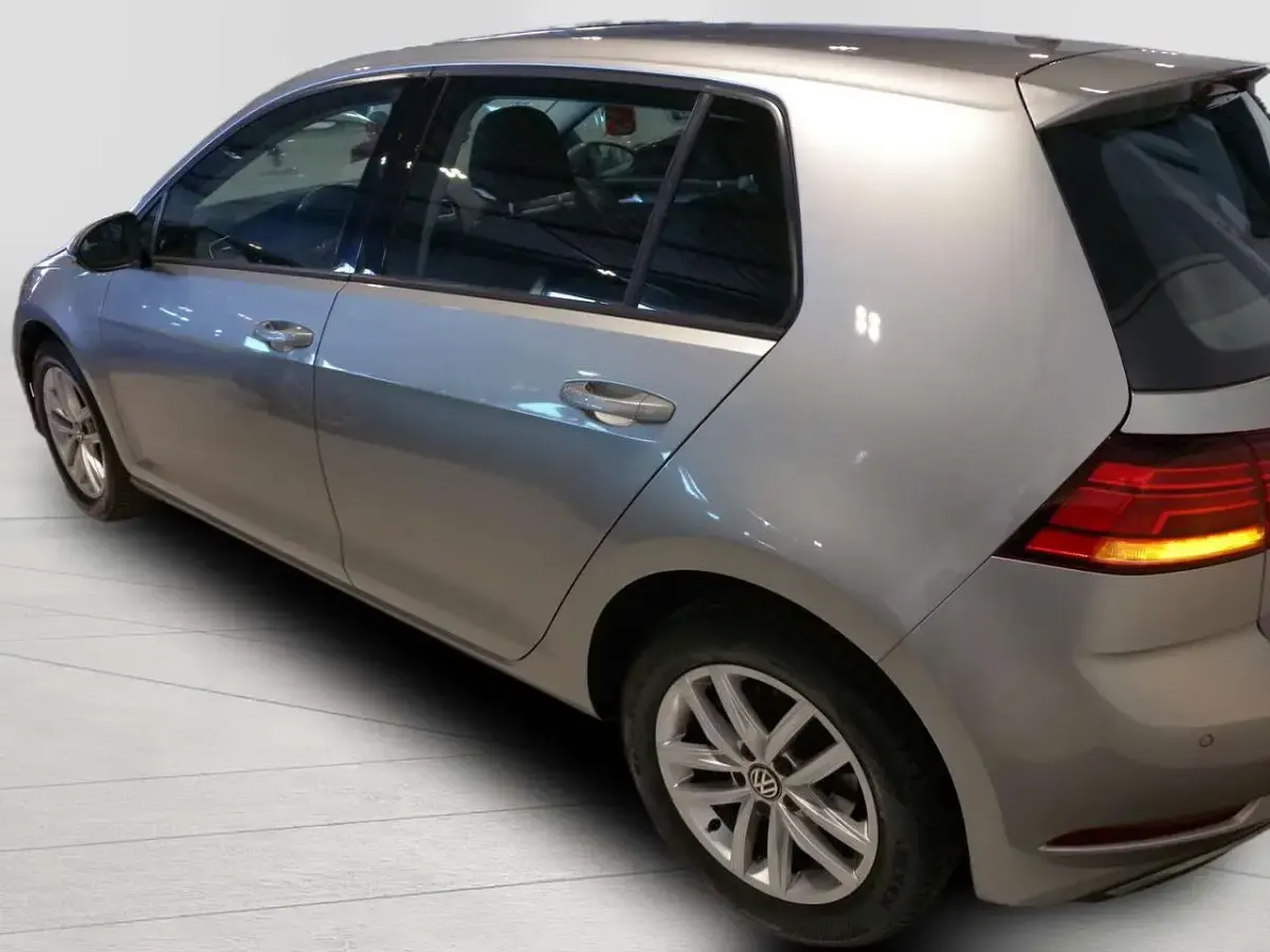 Usata VW Golf VII Business 116 CV (85 kW) 2019 Grigio Berlina