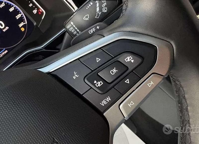 Usata VW Taigo R-line 110 CV (80 kW) 2022 Bianco SUV