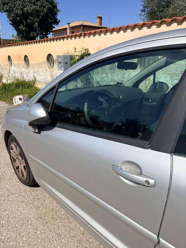 Usata Peugeot 207 90 CV (66 kW) 2008 Grigio Berlina