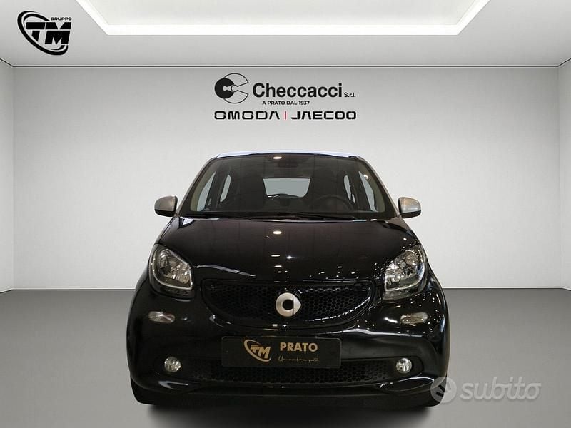 Usata Smart ForFour Passion 71 CV (52 kW) 2016 Nero Utilitaria
