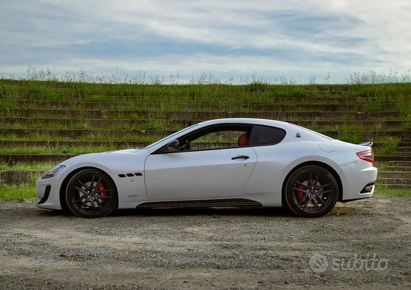 Usata Maserati Granturismo 2008 Bianco Coupé