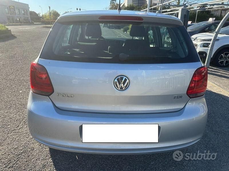 Usata VW Polo Comfortline 75 CV (55 kW) 2013 Grigio Utilitaria